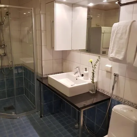 アパート 2ndhomes Deluxe Kamppi Center With Sauna *